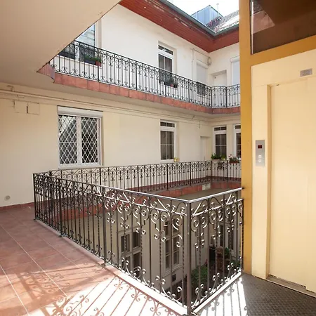 The Place Apartment *