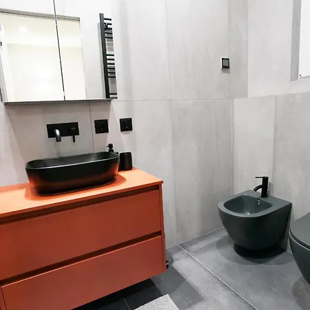 The Place Apartment *