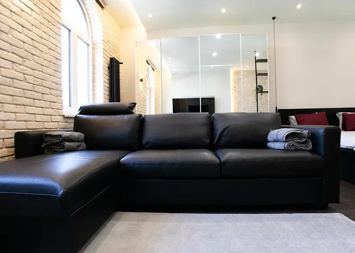 The Place بودابست